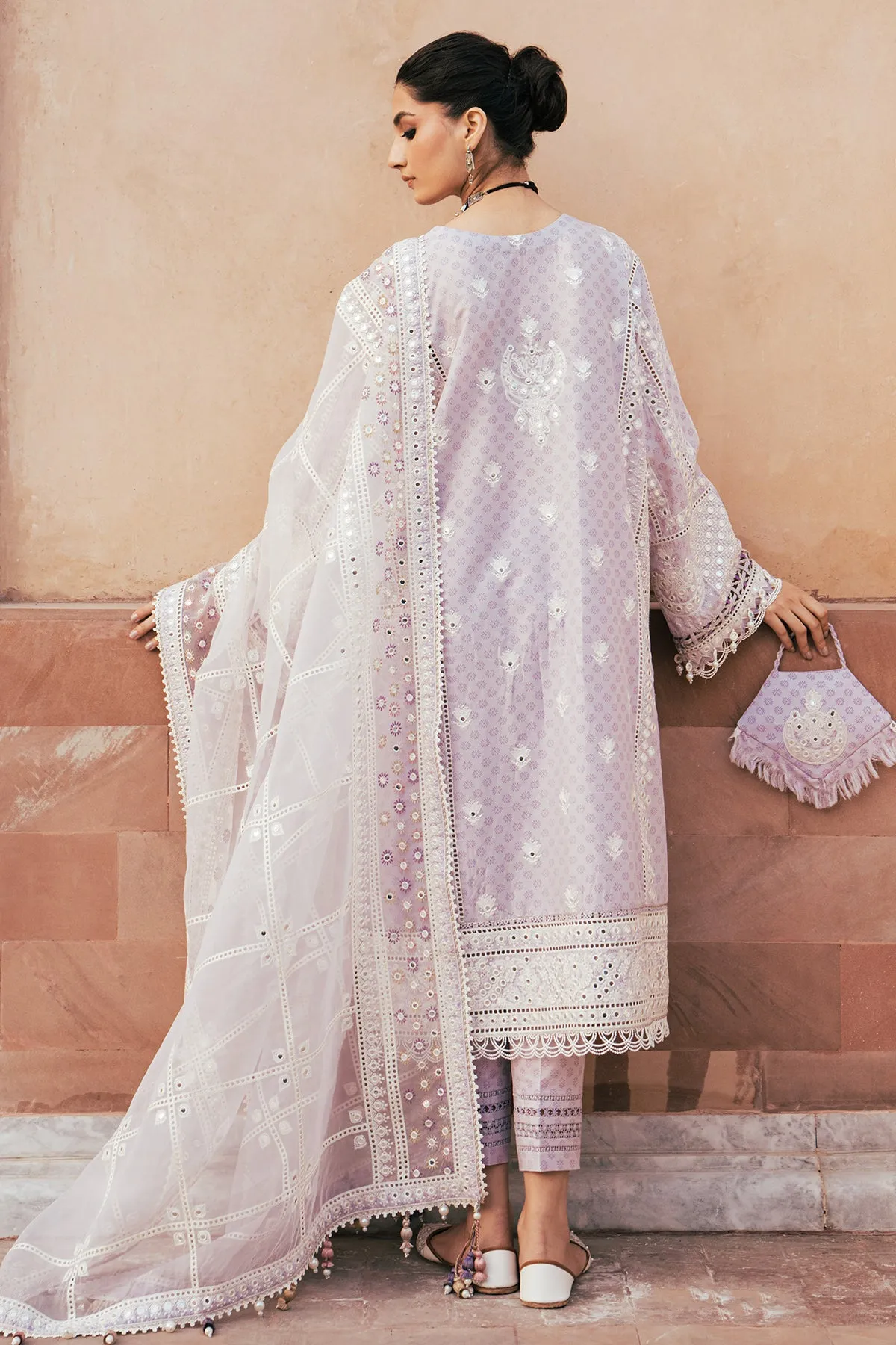 Embroidered Luxury Lawn SL24-D13