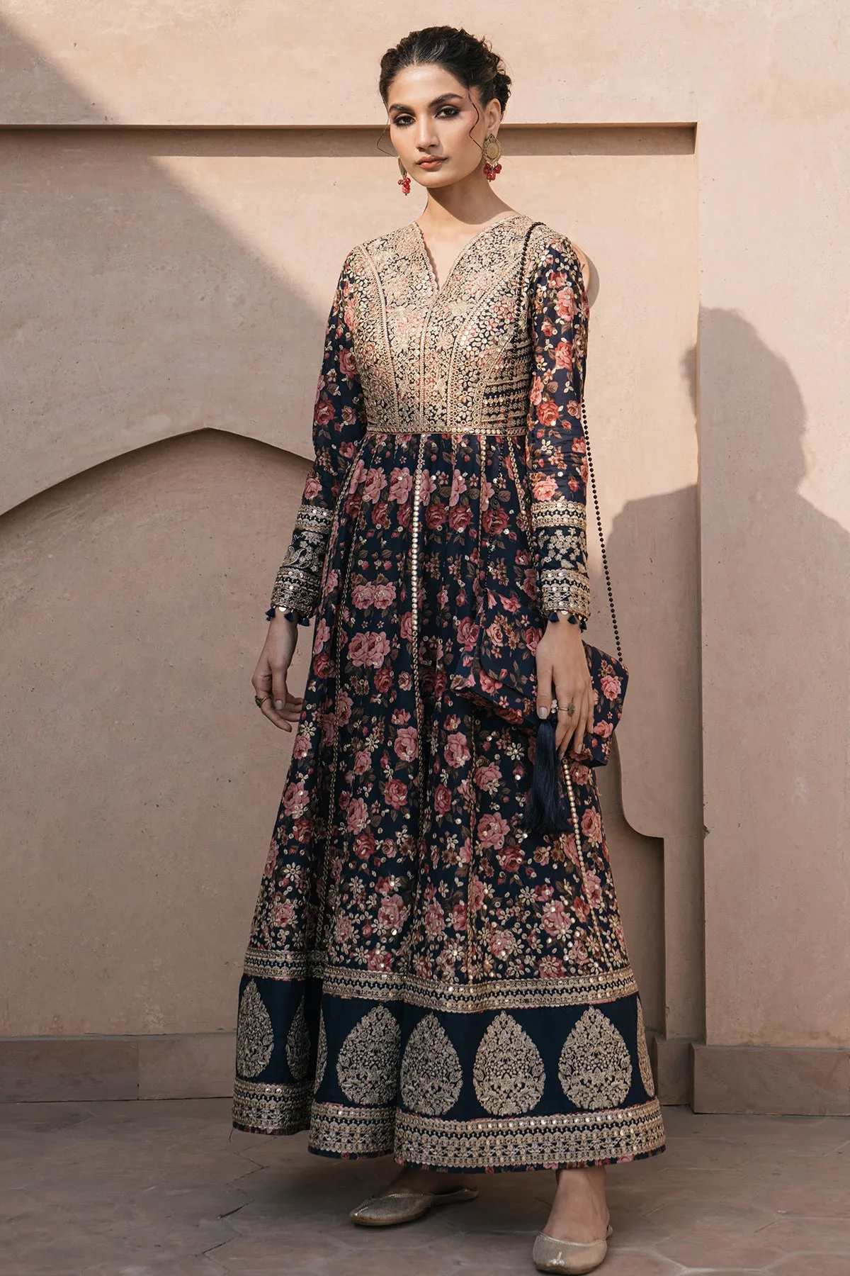 Embroidered Luxury Lawn SL24-D1