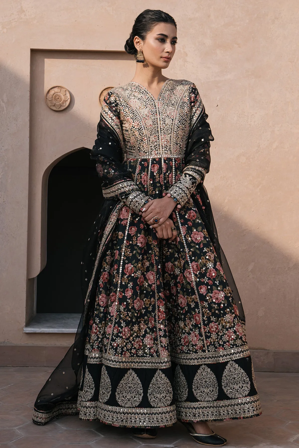 Embroidered Luxury Lawn SL24-D2